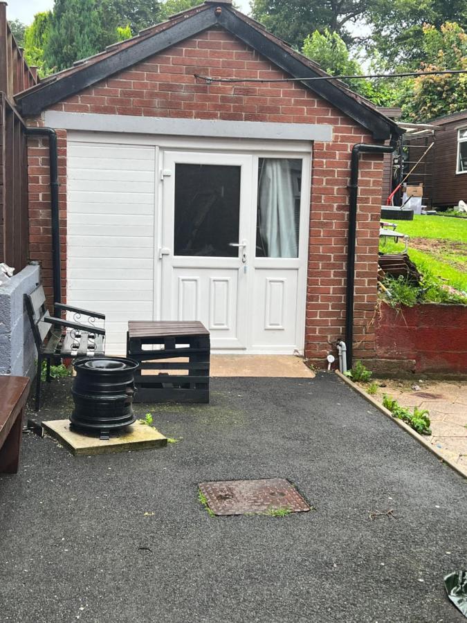 Private Cabin, Own Access & Ensuite Belfast Dış mekan fotoğraf